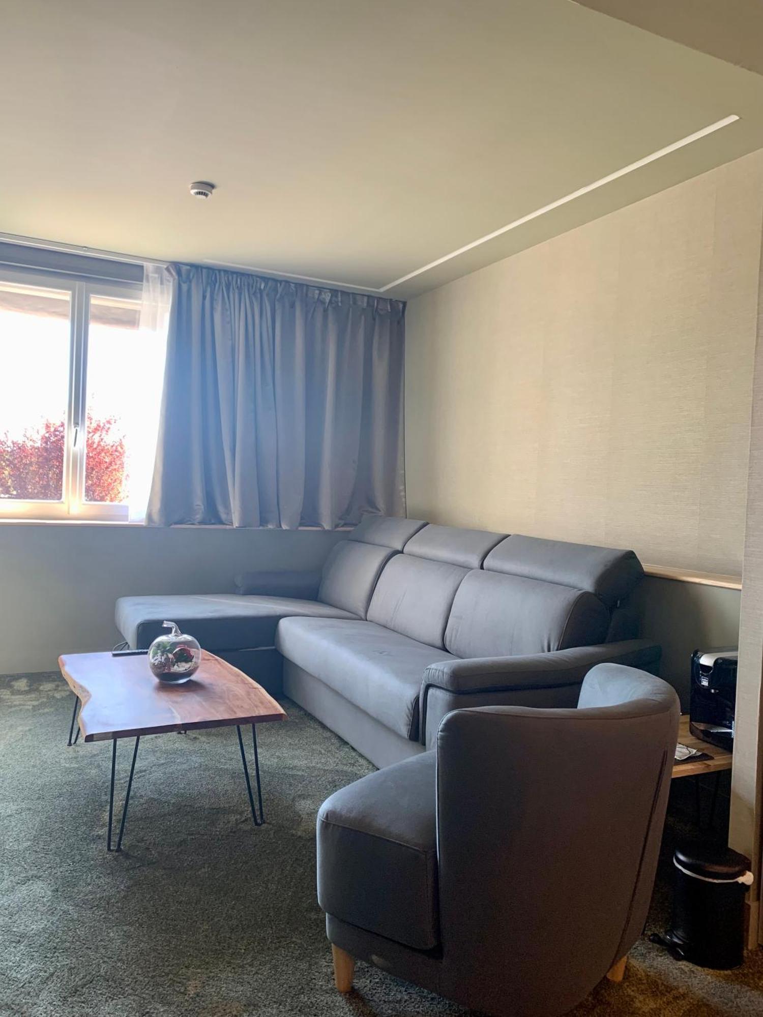 Logis Hotel Et Spa Chez Camillou Aumont-Aubrac Kamer foto